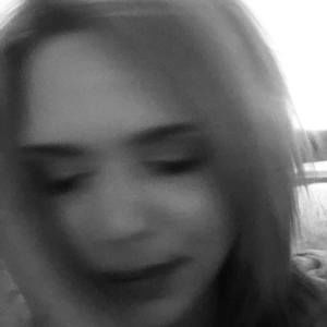 Meet your Posher, Nathalie